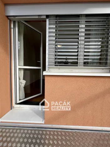 Pronájem bytu 2+1, Olomouc, Polívkova, 55 m2