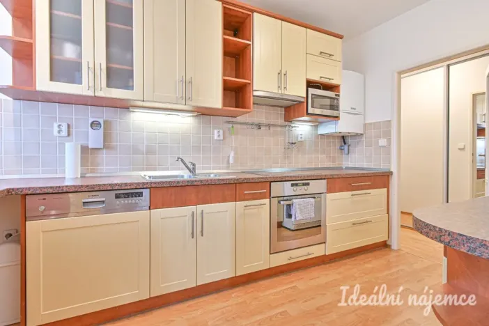 Pronájem bytu 2+1, Modřice, Pilcova, 67 m2