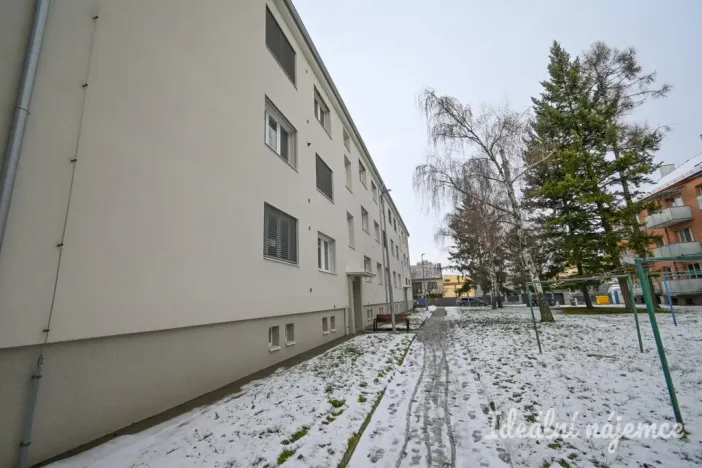 Pronájem bytu 2+1, Modřice, Pilcova, 67 m2