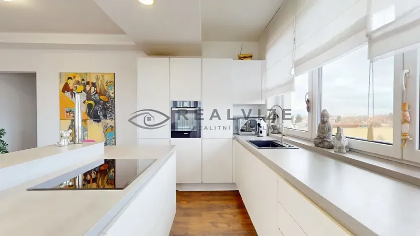 Prodej bytu 3+kk, České Budějovice, Mikuláše z Husi, 97 m2