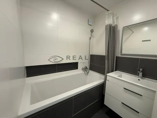 Pronájem bytu 2+kk, Český Krumlov, Urbinská, 42 m2