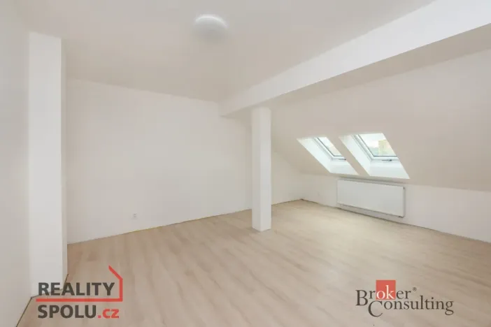 Prodej bytu 3+kk, Plzeň - Jižní Předměstí, Skvrňanská, 85 m2