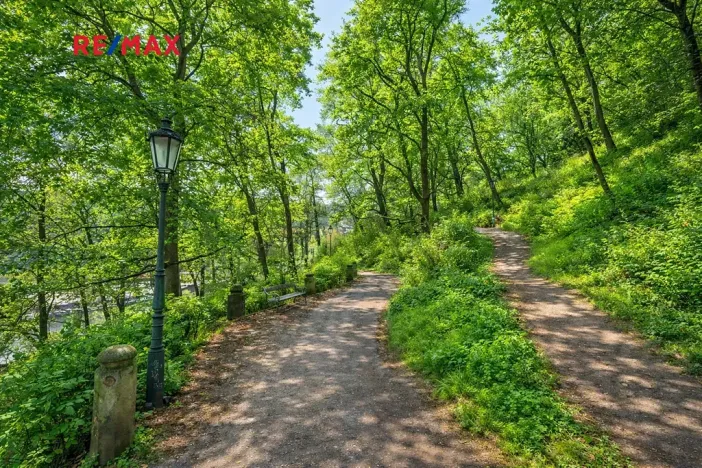 Prodej bytu 2+kk, Praha - Smíchov, Kováků, 53 m2