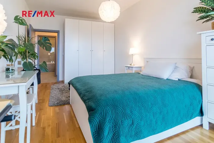 Prodej bytu 3+kk, Praha - Karlín, Breitfeldova, 90 m2