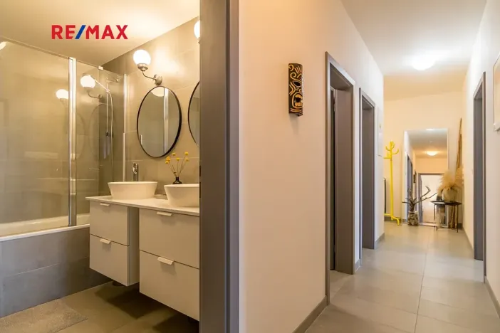 Prodej bytu 3+kk, Praha - Karlín, Breitfeldova, 90 m2