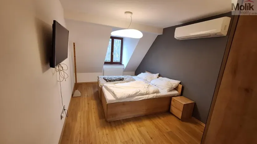 Prodej činžovního domu, Teplice, Laubeho náměstí, 425 m2