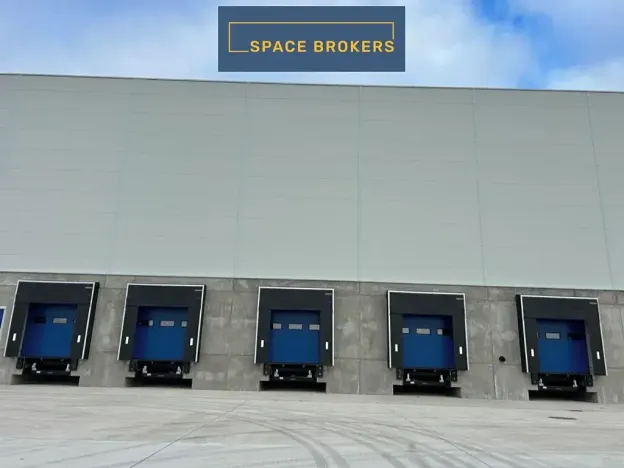 Pronájem skladu, Přehýšov, 20000 m2