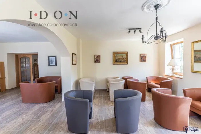 Prodej komerční nemovitosti, Třinec, 650 m2