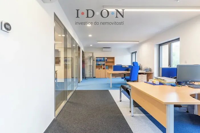 Pronájem kanceláře, Frýdek-Místek, Riegrova, 212 m2