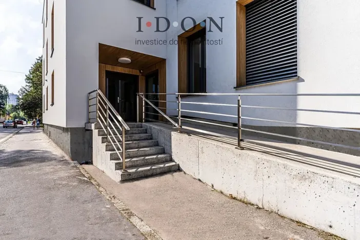 Pronájem kanceláře, Frýdek-Místek, Riegrova, 212 m2