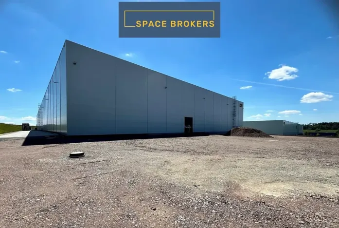 Pronájem skladu, Kvasiny, 5350 m2