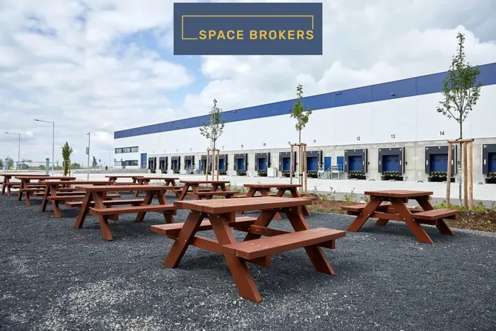 Pronájem skladu, Cheb, 7000 m2