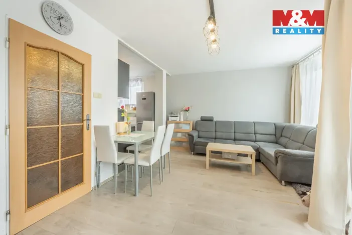 Prodej bytu 3+kk, Praha - Kobylisy, Frýdlantská, 69 m2