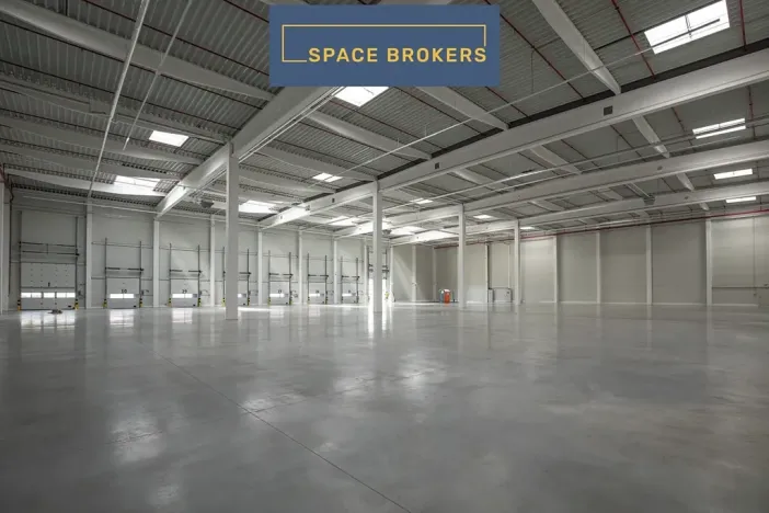 Pronájem skladu, Pohořelice, 11333 m2