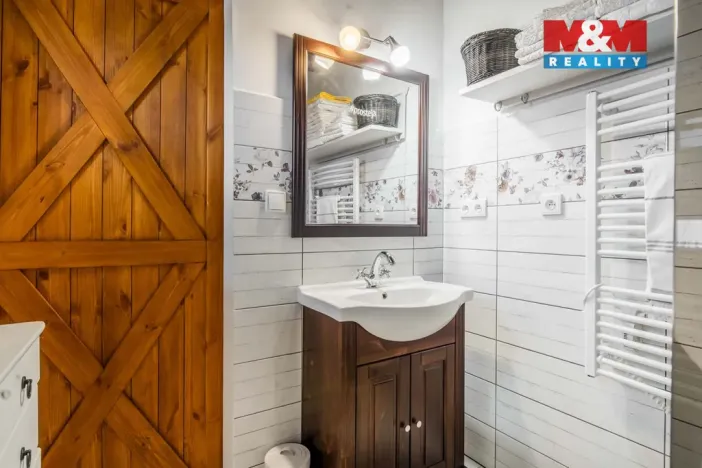 Prodej rodinného domu, Nový Bor - Janov, 106 m2