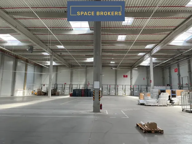 Pronájem skladu, Mošnov, 4084 m2