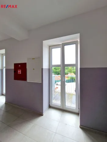 Prodej bytu 2+1, Lochovice, 64 m2