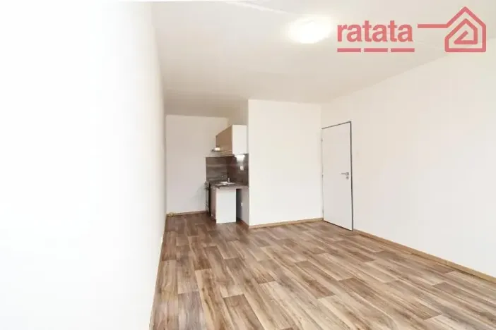 Pronájem bytu 2+kk, Most, Františka Malíka, 39 m2