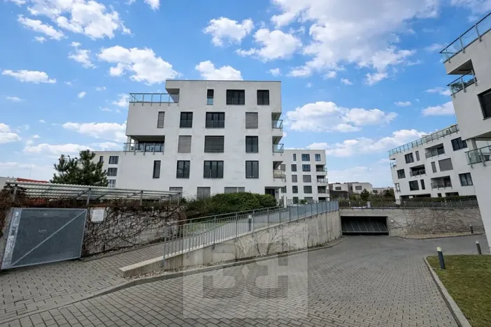 Pronájem bytu 2+kk, Brno, Moskalykova, 55 m2