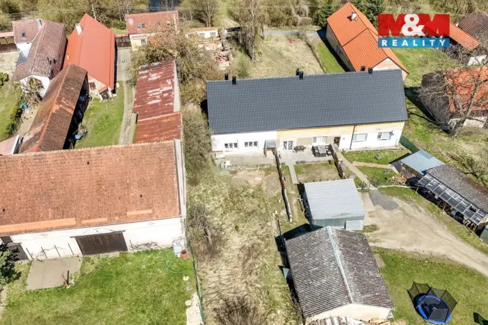 Prodej bytu 2+1, Planá - Svahy, 67 m2