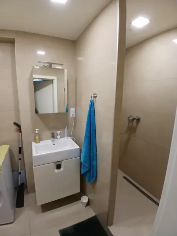 Prodej bytu 2+kk, Praha - Karlín, Pobřežní, 52 m2