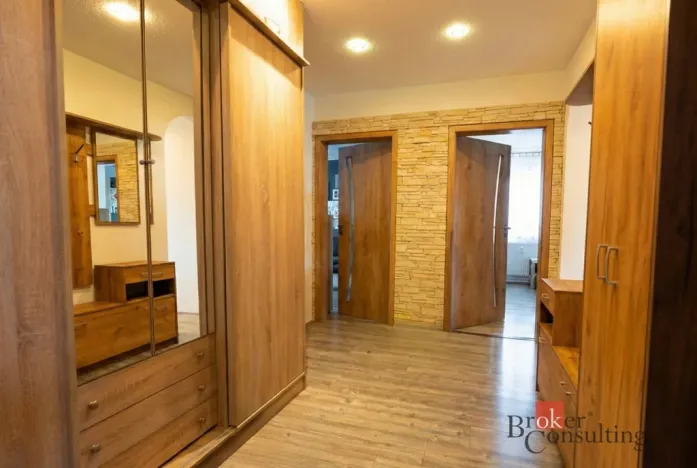 Prodej bytu 4+1, Zbůch, U Vlečky, 84 m2