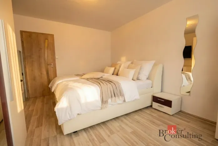 Prodej bytu 4+1, Zbůch, U Vlečky, 84 m2