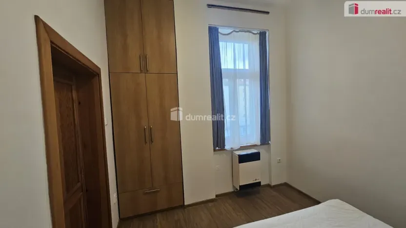 Pronájem bytu 2+kk, Praha - Vinohrady, Slezská, 44 m2