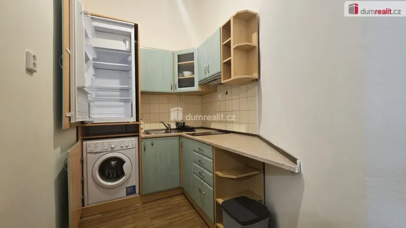 Pronájem bytu 2+kk, Praha - Vinohrady, Slezská, 44 m2