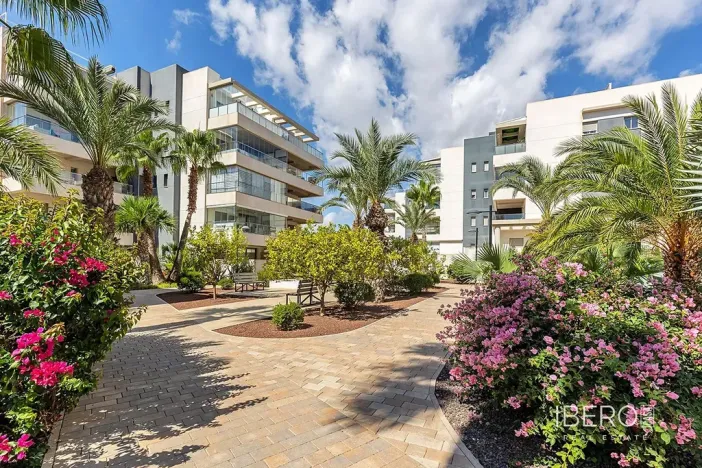 Prodej bytu 3+kk, Villamartín, Španělsko, 93 m2