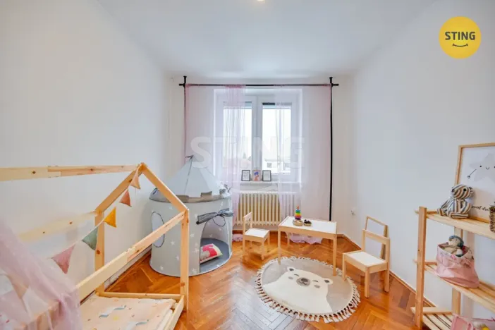 Prodej bytu 3+kk, Lednice, Komenského, 77 m2