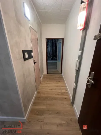 Pronájem bytu 1+1, Jirkov, Mládežnická, 39 m2