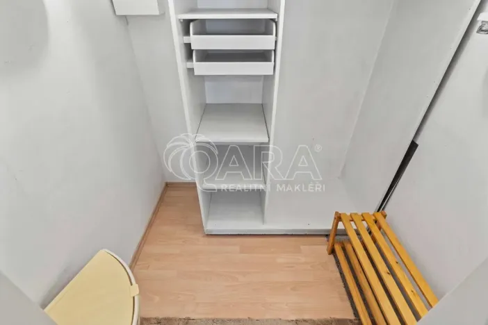 Pronájem bytu 3+kk, Praha - Kobylisy, Havlínova, 57 m2