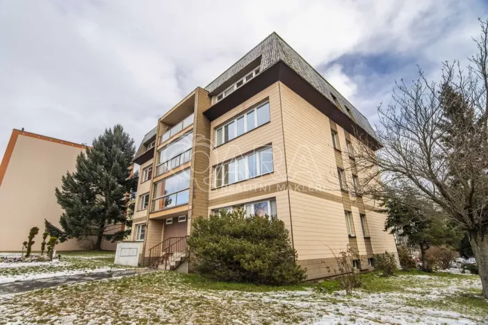 Pronájem bytu 3+kk, Praha - Kobylisy, Havlínova, 57 m2