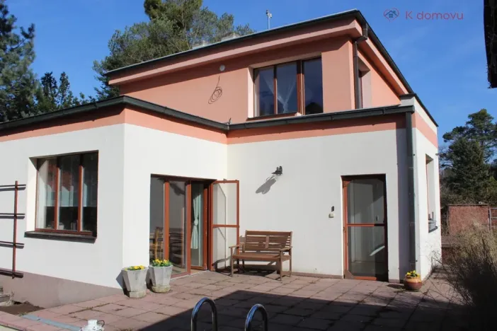 Prodej rodinného domu, Káraný, Na Betonce, 190 m2