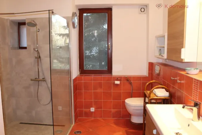 Prodej rodinného domu, Káraný, Na Betonce, 190 m2