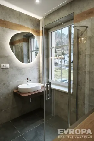 Prodej bytu 2+kk, Děčín - Děčín XIX-Čechy, Sněžnická, 34 m2