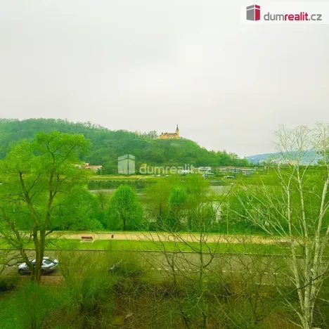 Pronájem bytu 2+1, Ústí nad Labem - Střekov, Střekovské nábřeží, 54 m2