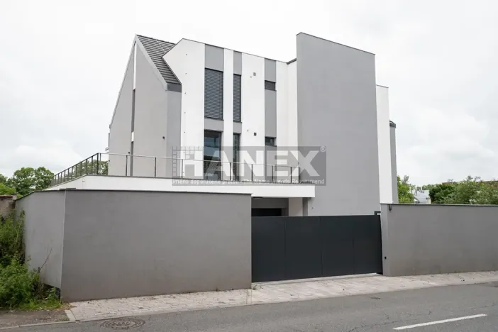 Prodej bytu 5+kk, Praha - Záběhlice, Práčská, 188 m2