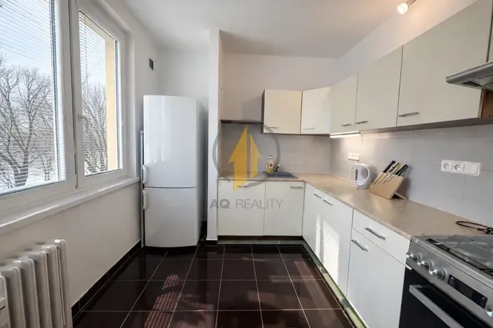 Prodej bytu 2+1, Jičín, Nám. V. Čtvrtka, 65 m2