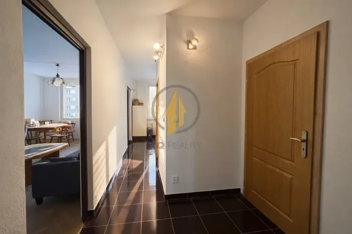 Prodej bytu 2+1, Jičín, Nám. V. Čtvrtka, 65 m2