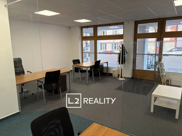 Pronájem kanceláře, Praha - Smíchov, Ostrovského, 90 m2