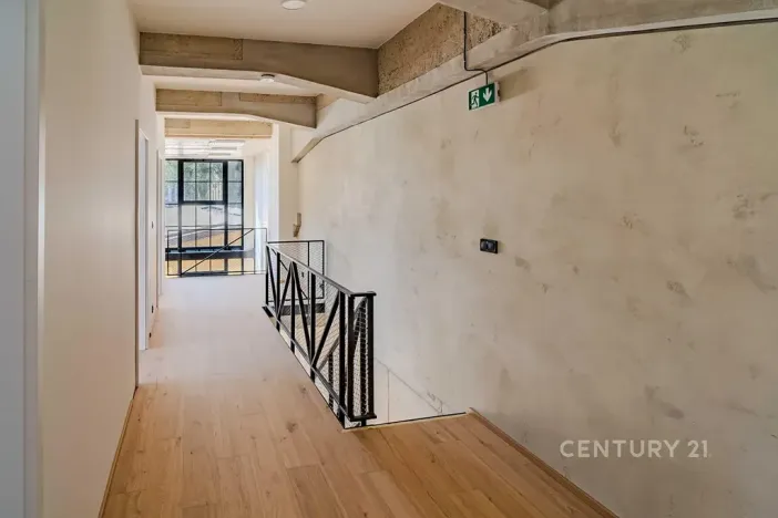 Prodej atypického bytu, Praha - Vysočany, Kolbenova, 144 m2