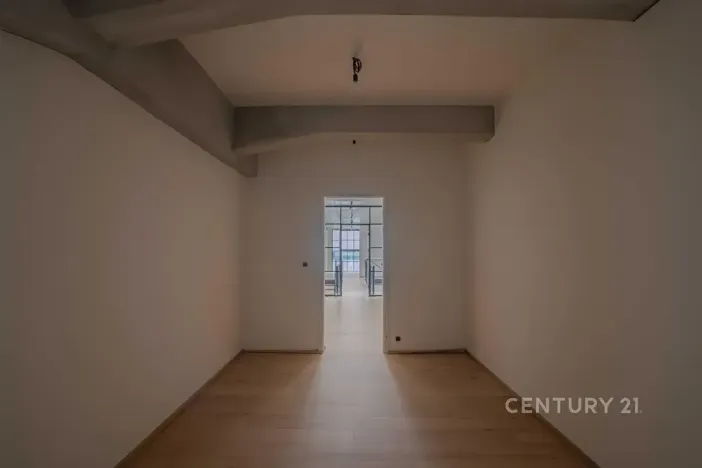 Prodej kanceláře, Praha - Vysočany, Kolbenova, 181 m2