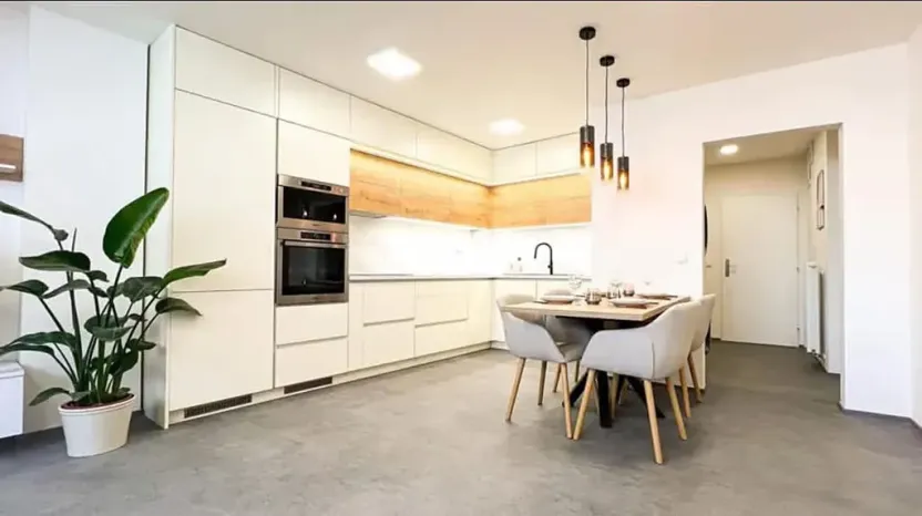 Pronájem bytu 2+kk, Praha - Smíchov, Arbesovo náměstí, 74 m2