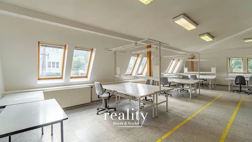 Pronájem výrobních prostor, Šebrov-Kateřina, 243 m2