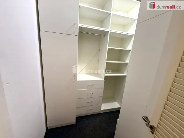 Pronájem bytu 2+kk, Uherské Hradiště - Mařatice, Sadová, 58 m2