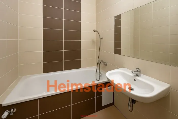 Pronájem bytu 2+1, Orlová - Lutyně, Masarykova třída, 56 m2