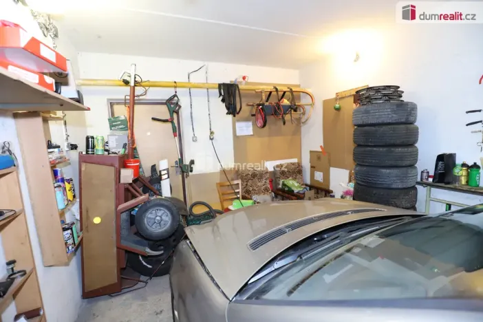 Prodej garáže, Hroznětín, Sídliště, 21 m2