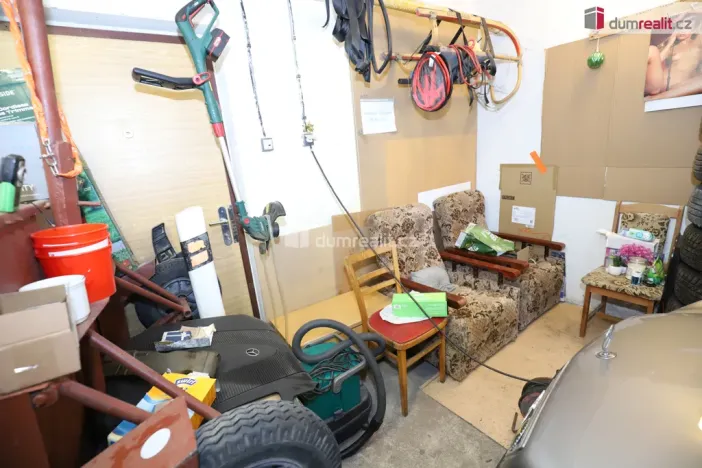 Prodej garáže, Hroznětín, Sídliště, 21 m2